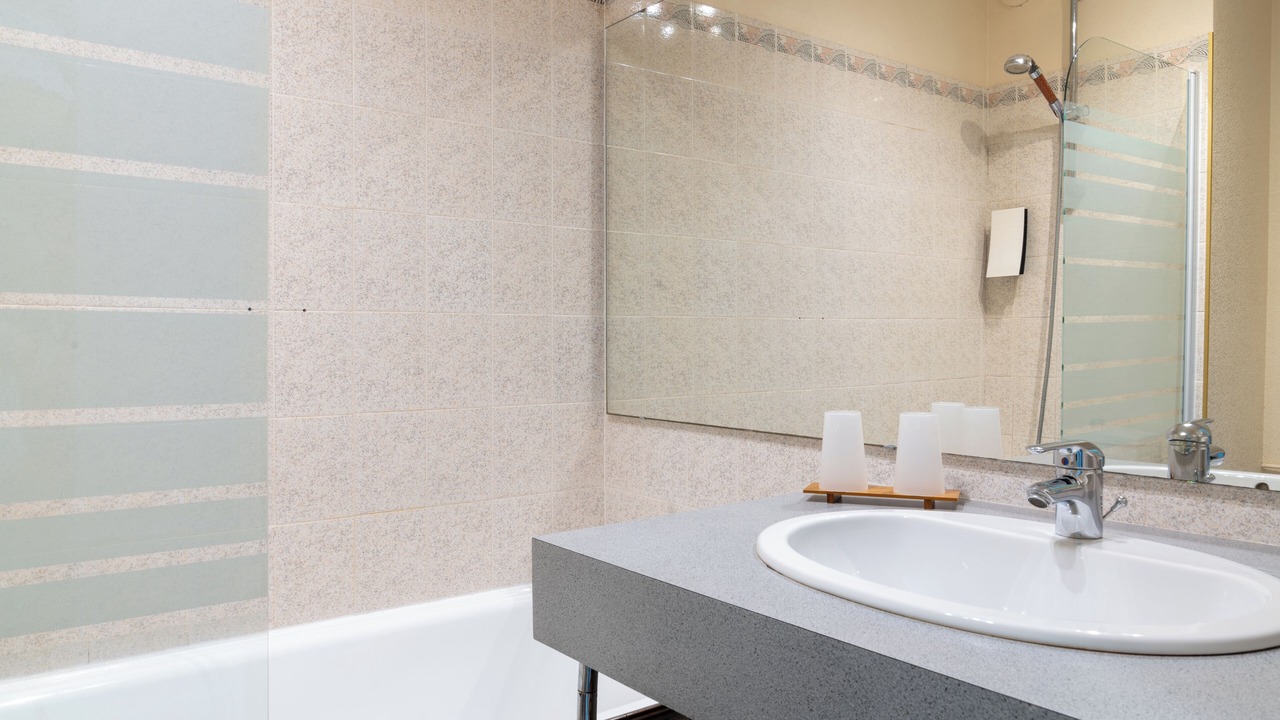 Photo of Patio Balcony in Saint-Thegonnec Loc-Eguiner