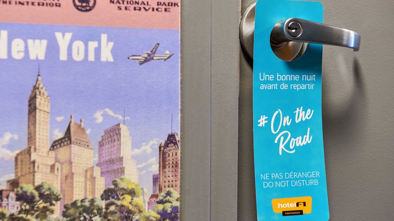 Photo of Bedroom in Nemours