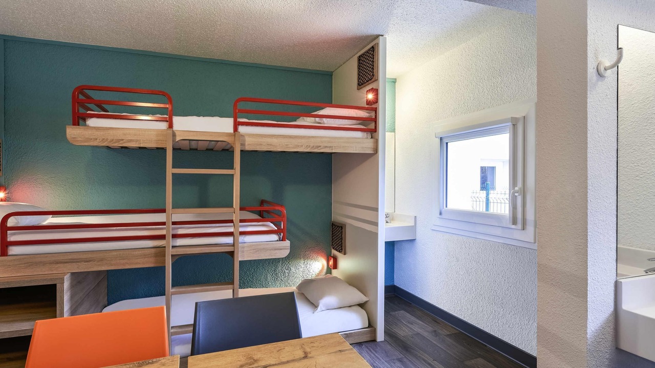 Photo of Others in Nemours