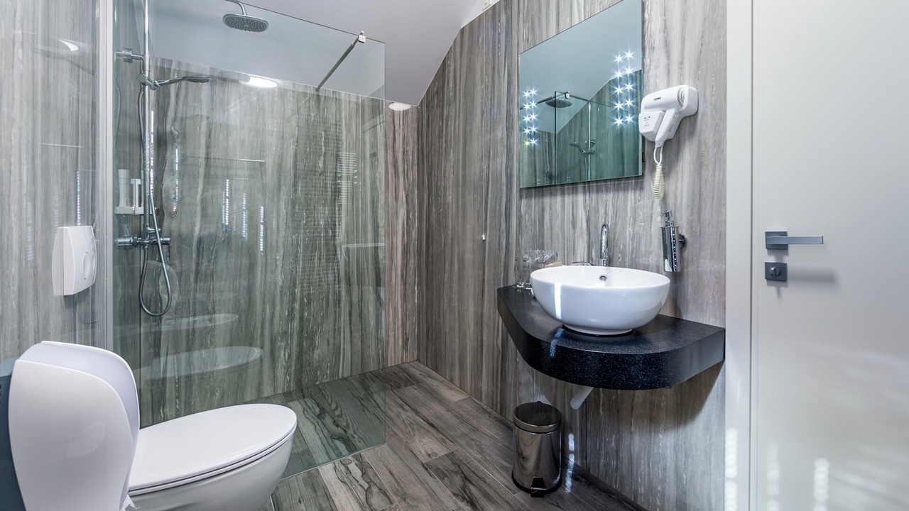 Photo of Bathroom in Fuzine