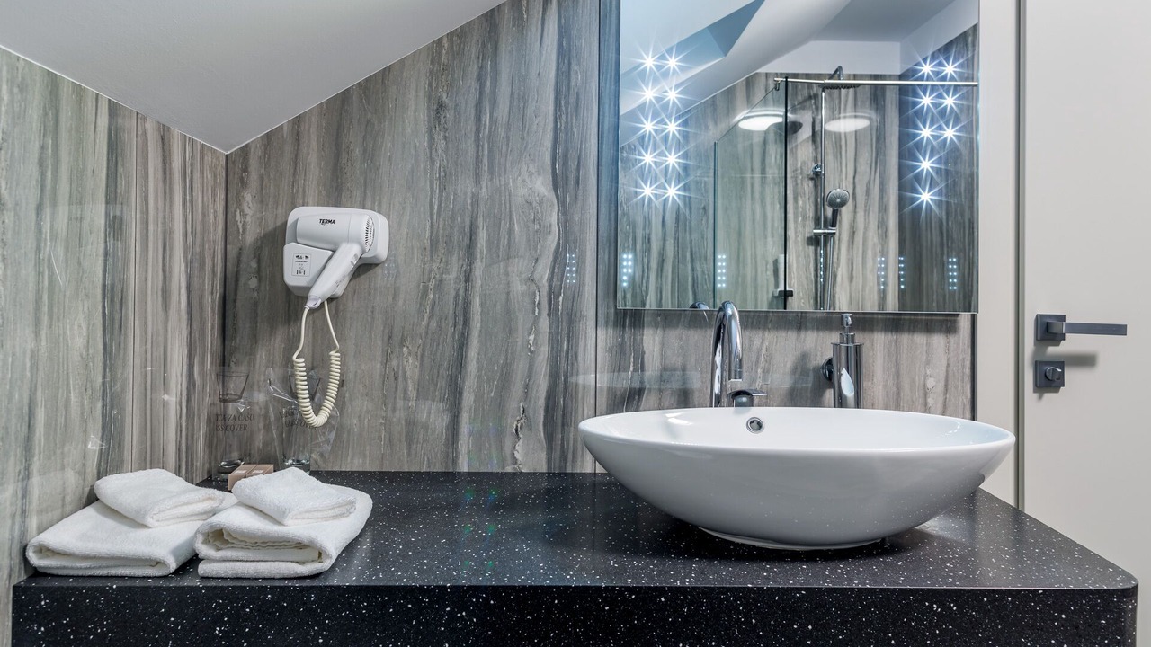 Photo of Bathroom in Fuzine
