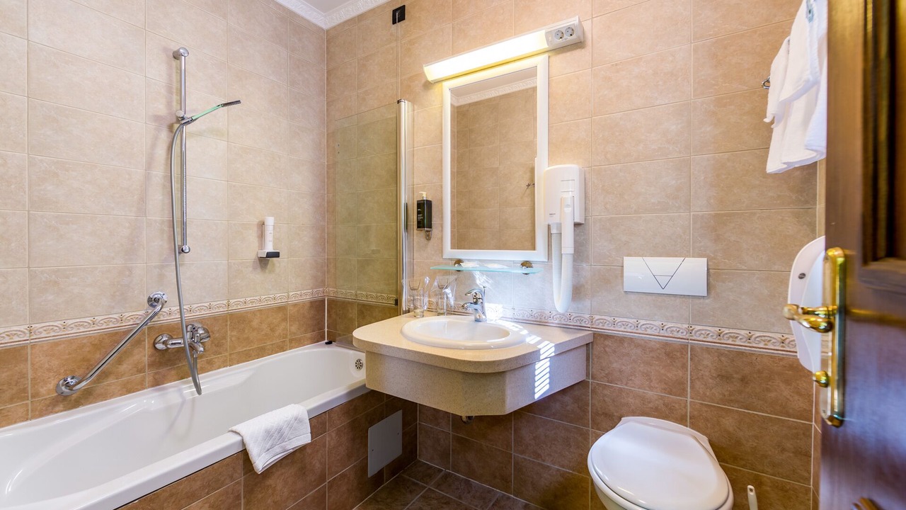 Photo of Bathroom in Fuzine