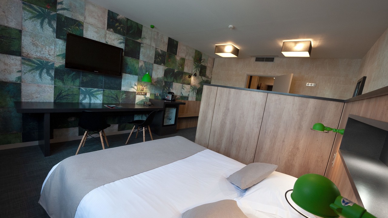 Photo of Bedroom in Montceau-les-Mines