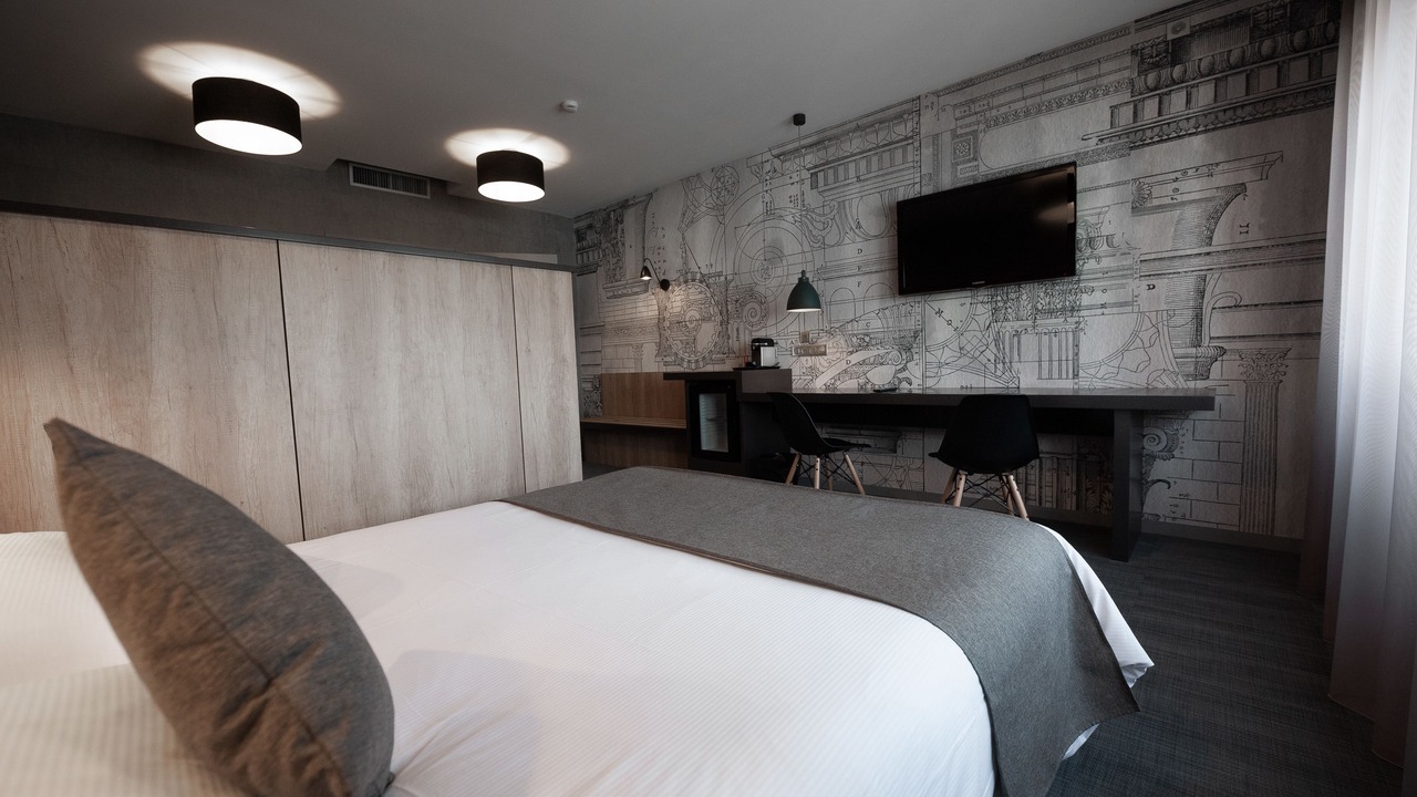 Photo of Bedroom in Montceau-les-Mines