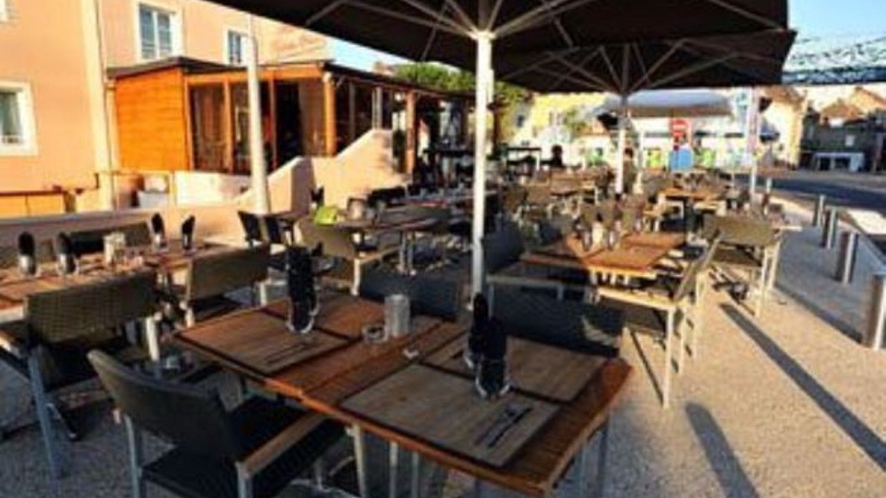 Photo of Patio Balcony in Montceau-les-Mines