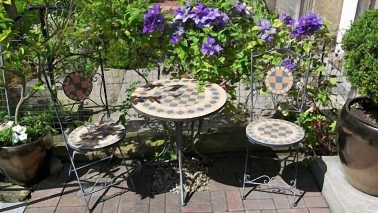 Photo of Outdoor in Newington