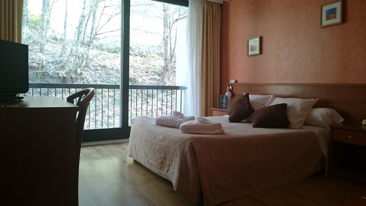 Photo of Bedroom in Chaudes-Aigues
