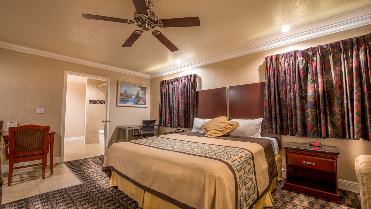Photo of Bedroom in Reedley