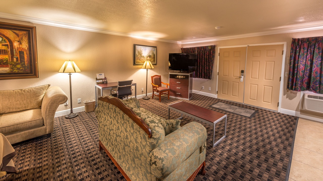 Photo of Bedroom in Reedley