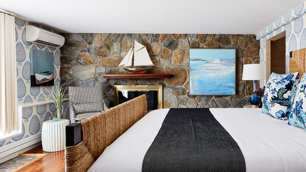 Photo of Others in Cliff Walk