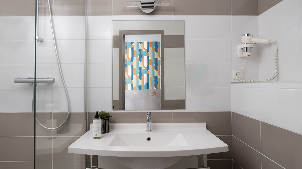 Photo of Bathroom in La Fayette-Eble