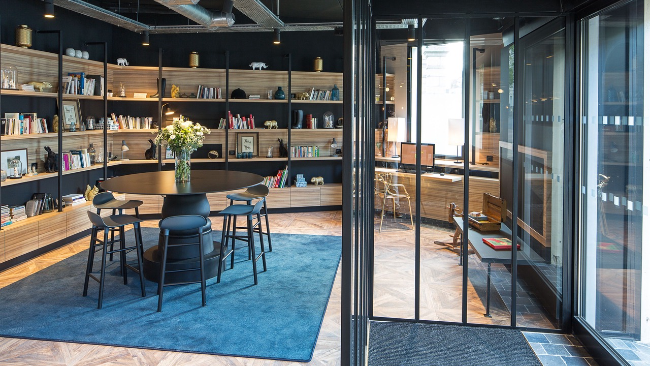 Photo of Others in Laval