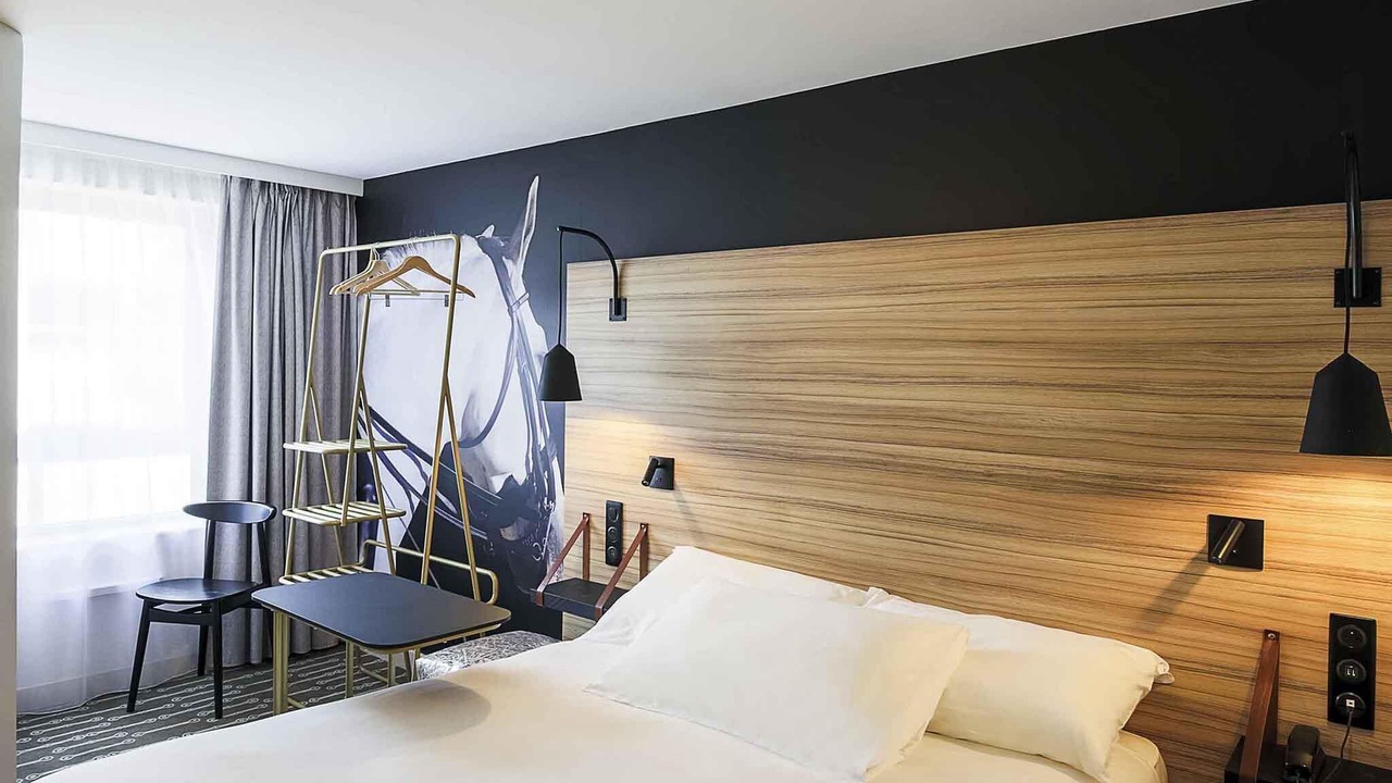 Photo of Bedroom in Laval