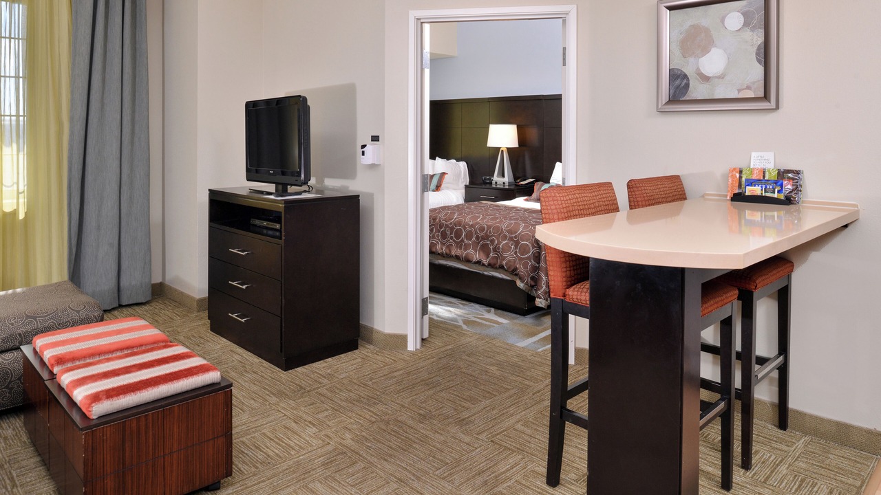 Photo of Bedroom in Hollywood Park