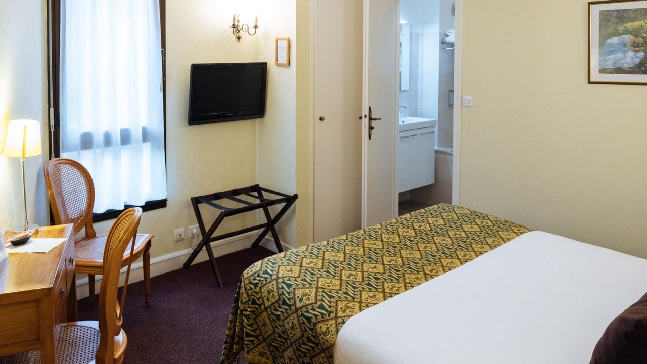 Photo of Bedroom in Pont-Aven