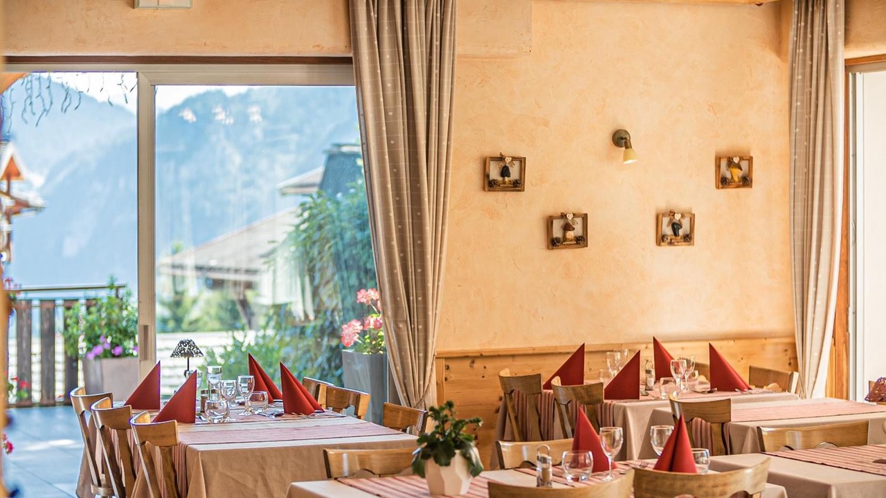 Photo of Others in Hirmentaz