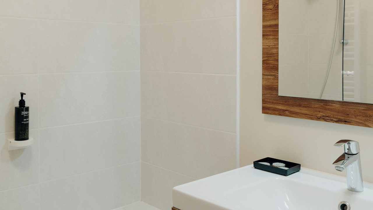 Photo of Others in Hirmentaz