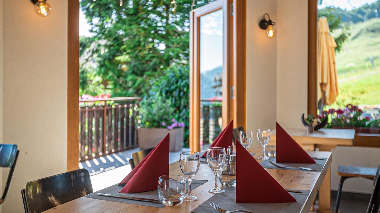 Photo of Others in Hirmentaz