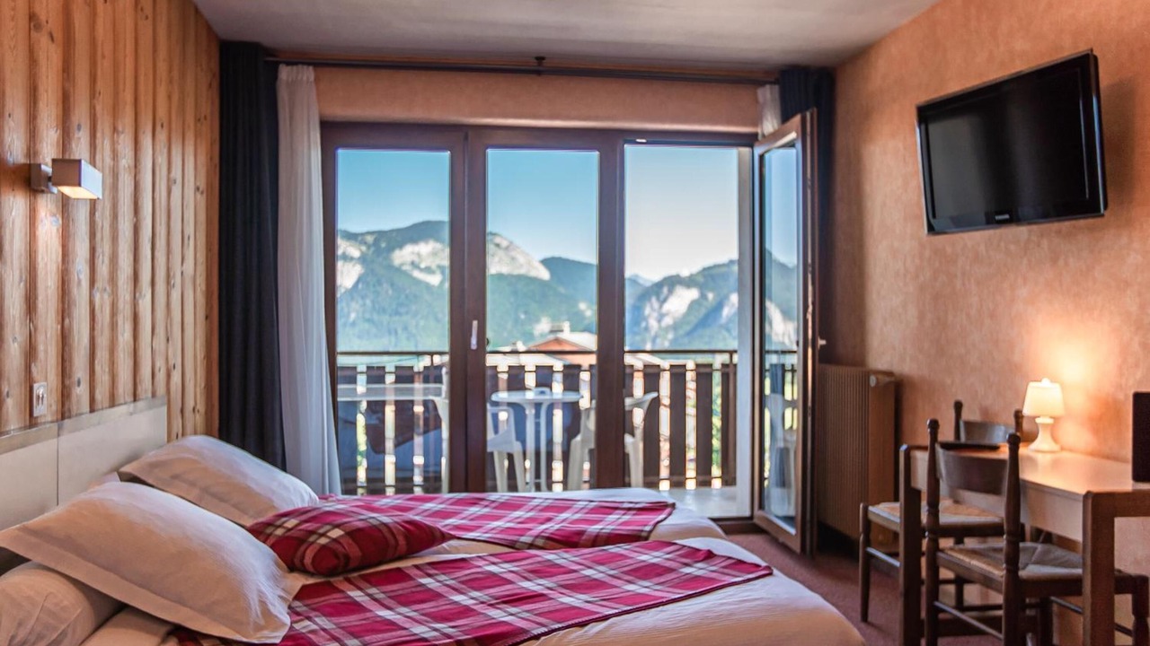 Photo of Others in Hirmentaz