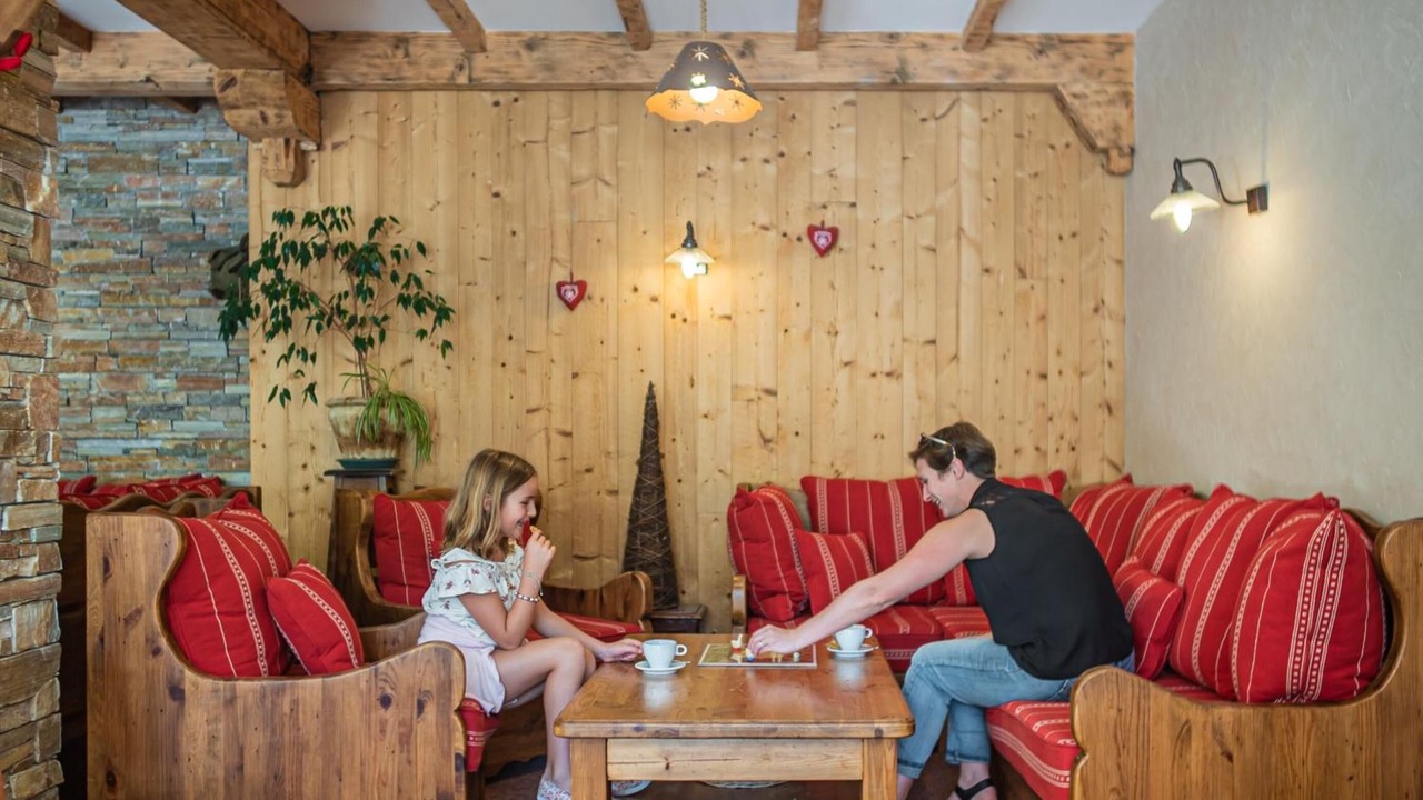 Photo of Others in Hirmentaz