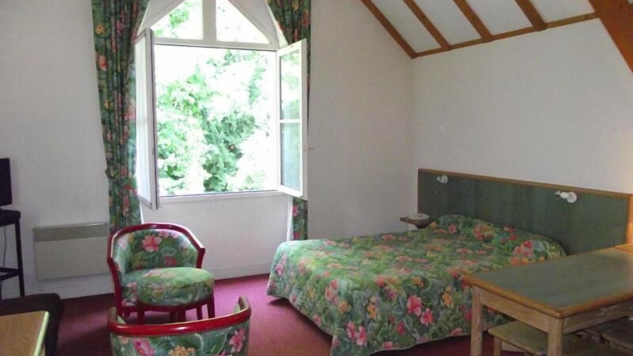 Photo of Others in Avallon