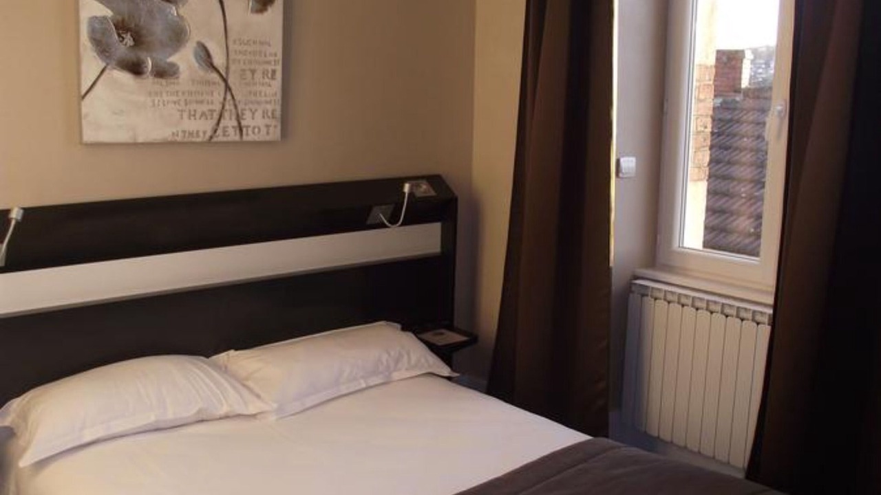 Photo of Bedroom in Montlucon