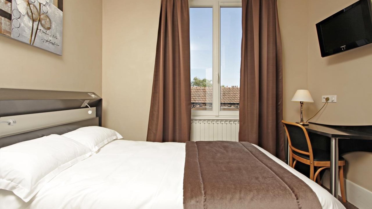 Photo of Bedroom in Montlucon