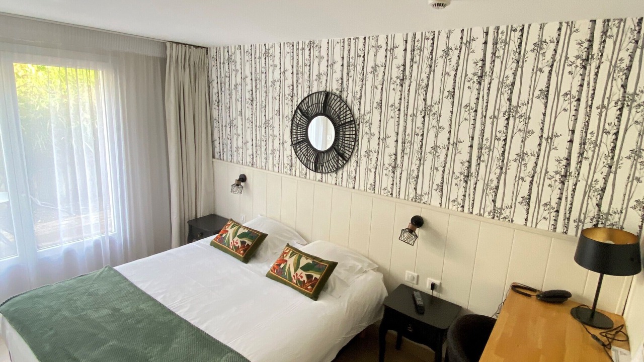 Photo of Bedroom in Landerneau