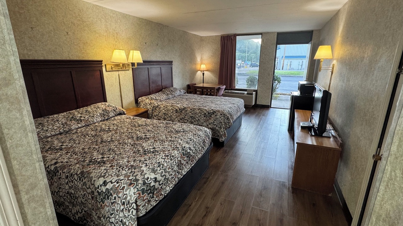 Photo of Bedroom in Burkesville