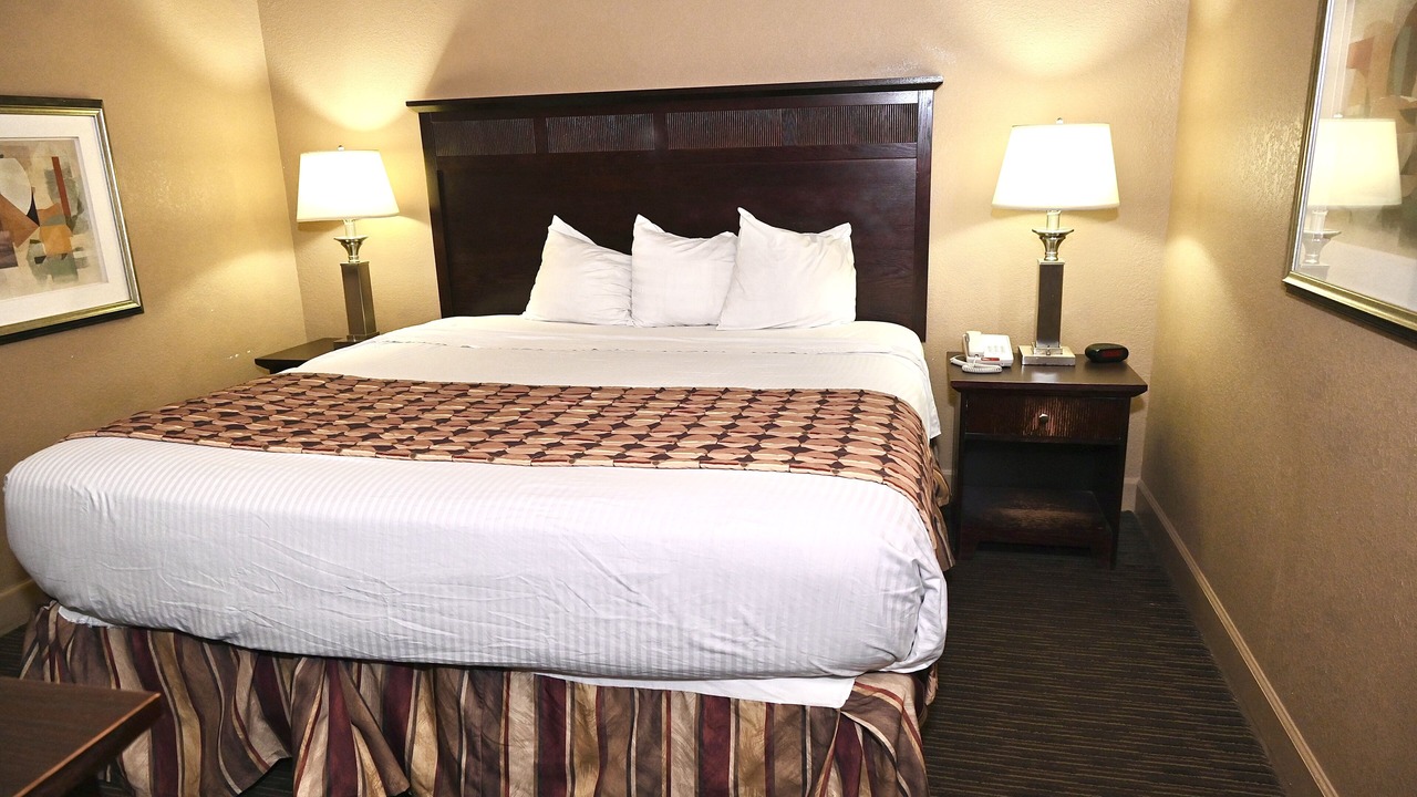 Photo of Bedroom in Newport