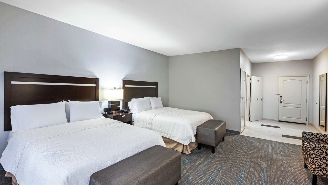 Photo of Bedroom in League City