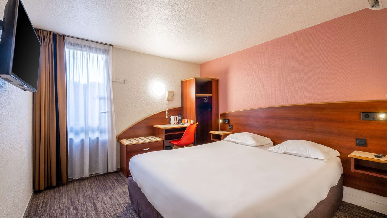 Photo of Others in Etampes