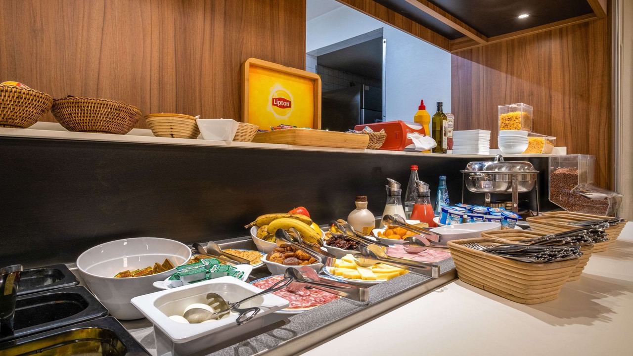 Photo of Others in Etampes