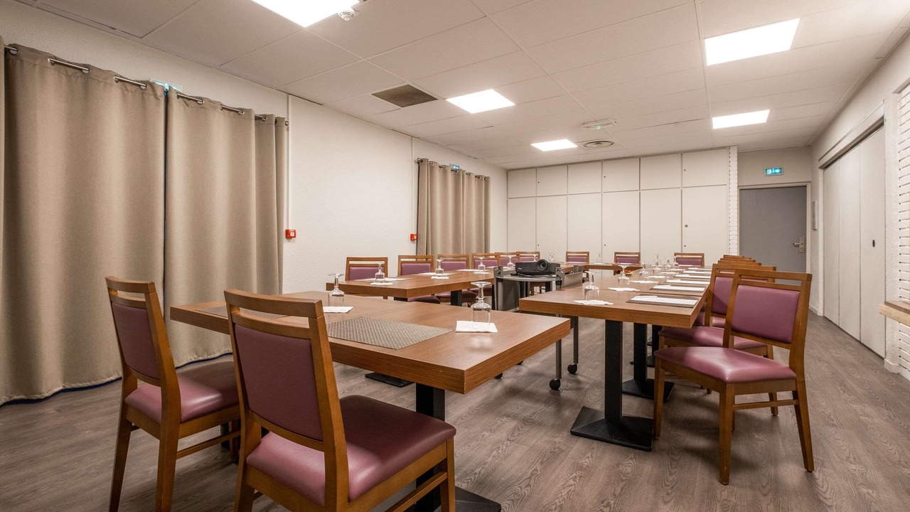 Photo of Others in Etampes