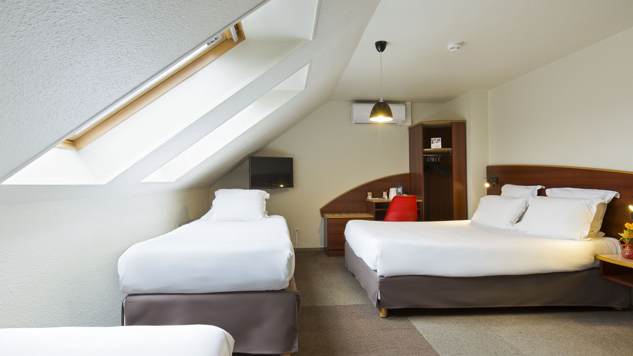 Photo of Bedroom in Etampes