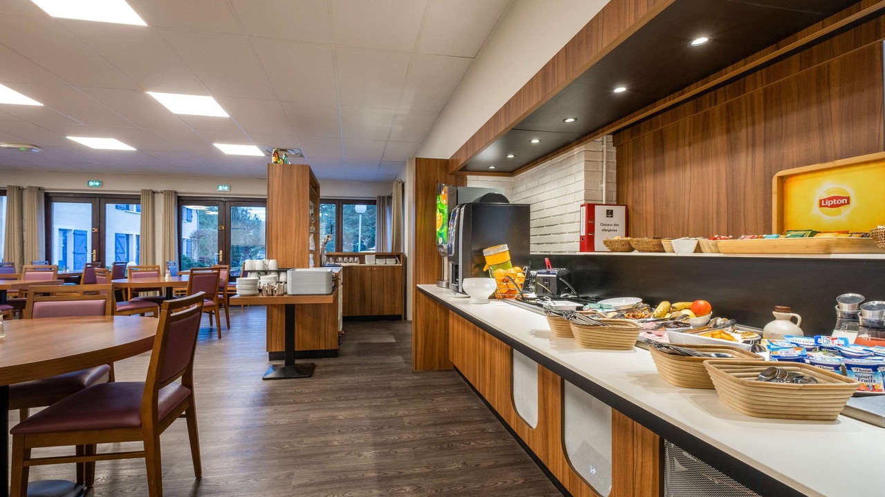 Photo of Others in Etampes