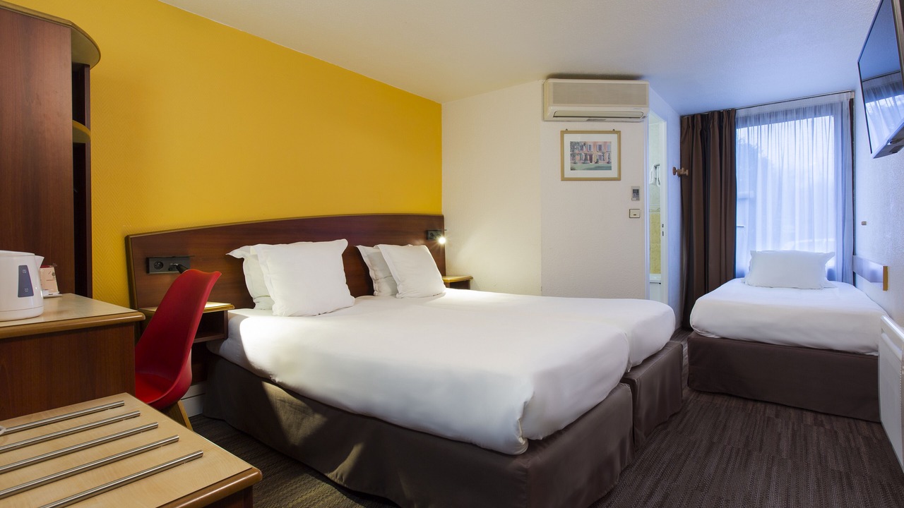 Photo of Others in Etampes