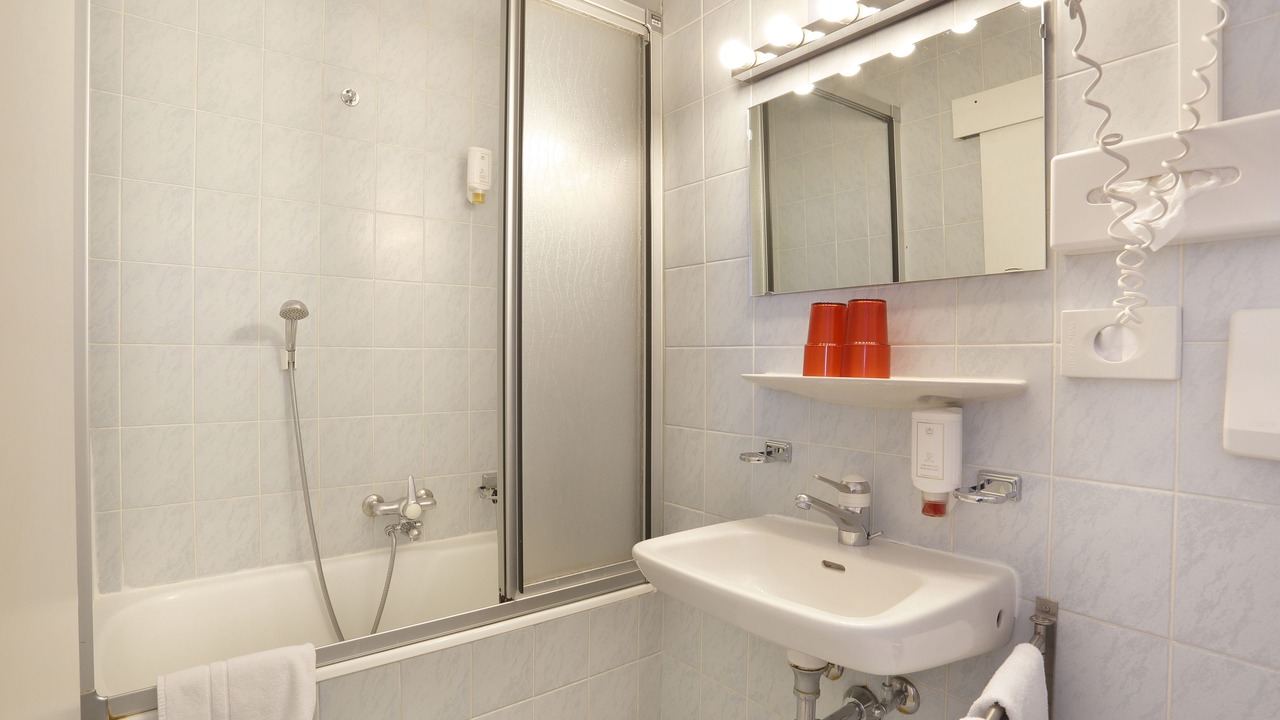 Photo of Bathroom in Cornavin