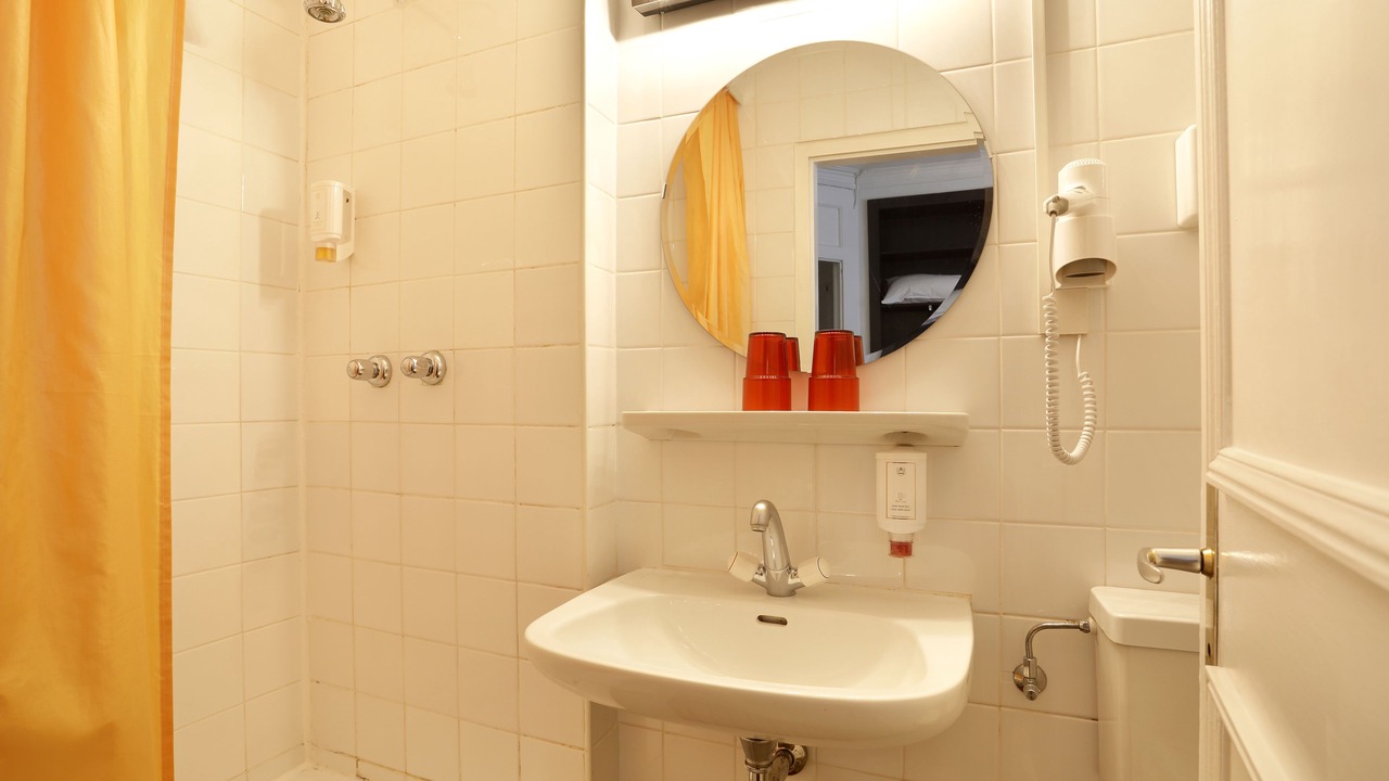 Photo of Bathroom in Cornavin