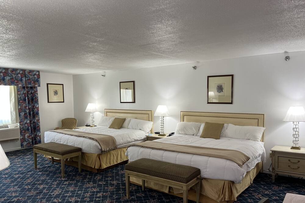 Photo of Others in Presque Isle