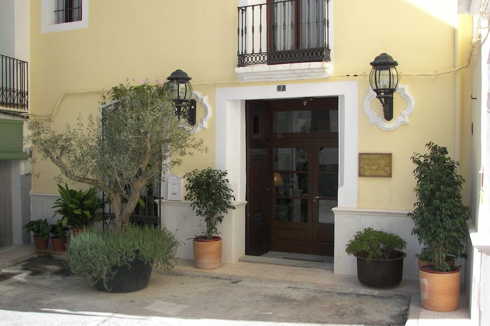 Photo of Outdoor in Beniali