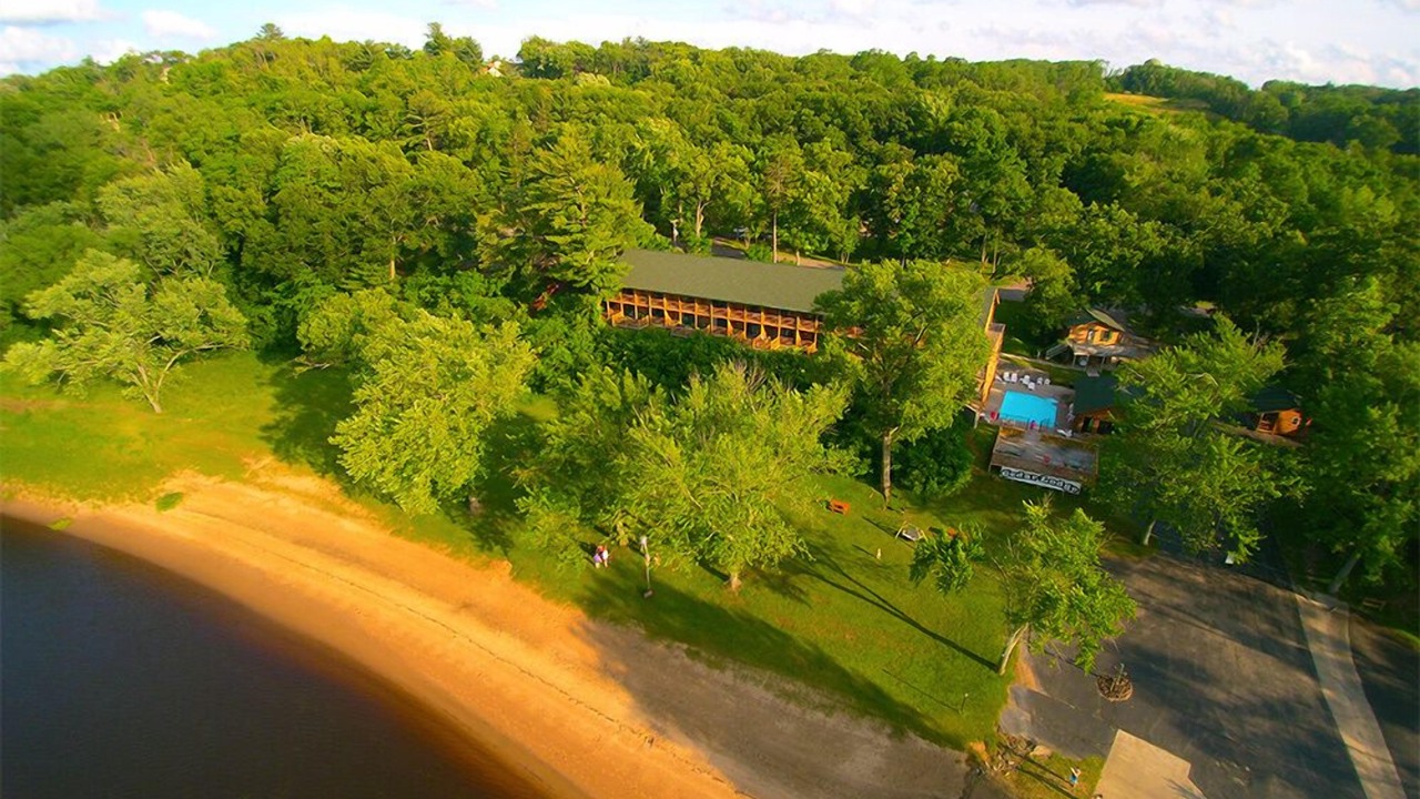 Photo of Outdoor in Lake Delton