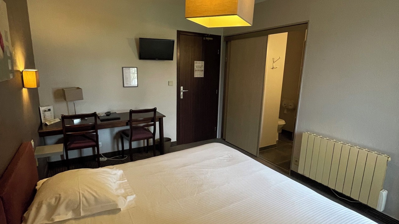 Photo of Bedroom in Granzay-Gript