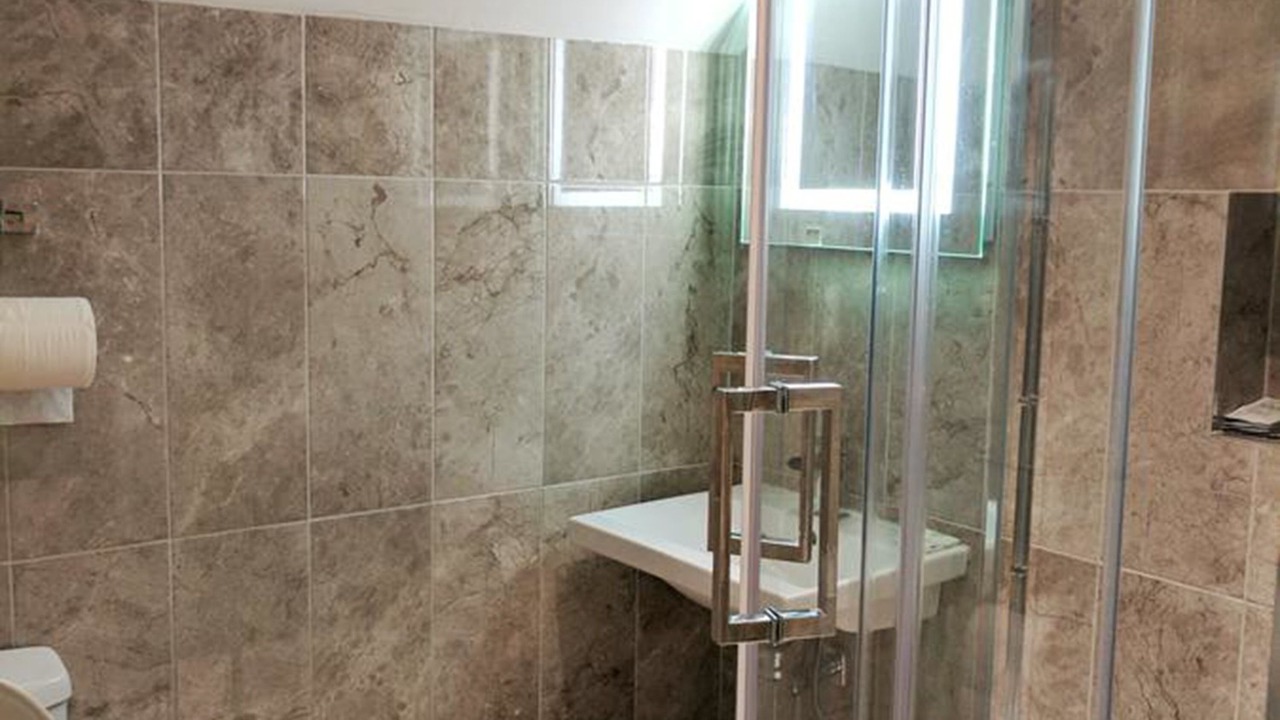 Photo of Bathroom in Bickley