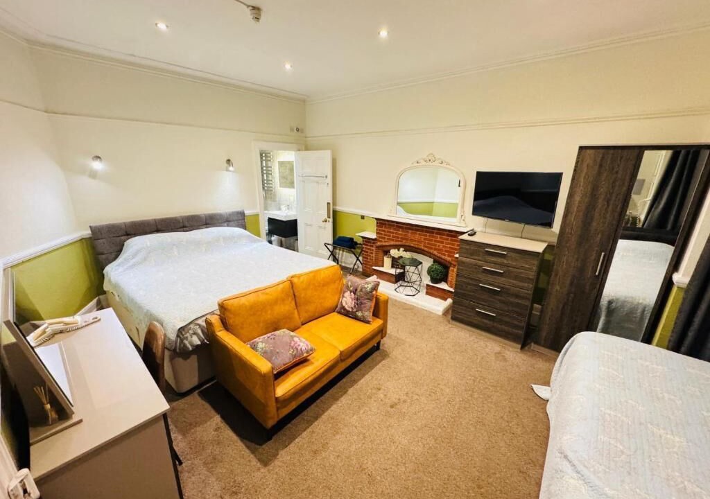 Photo of Bedroom in Bickley