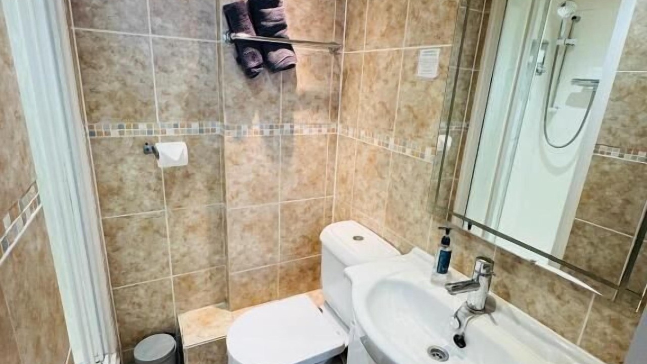Photo of Bathroom in Bickley