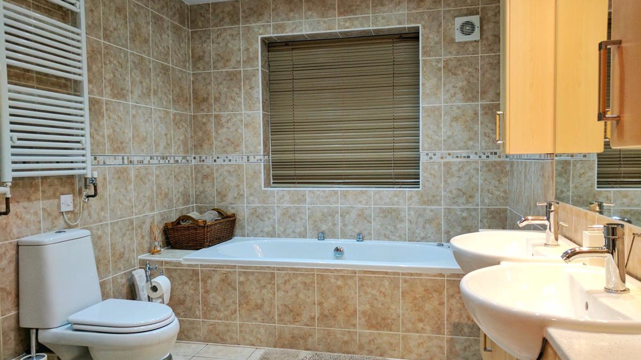 Photo of Bathroom in Bickley
