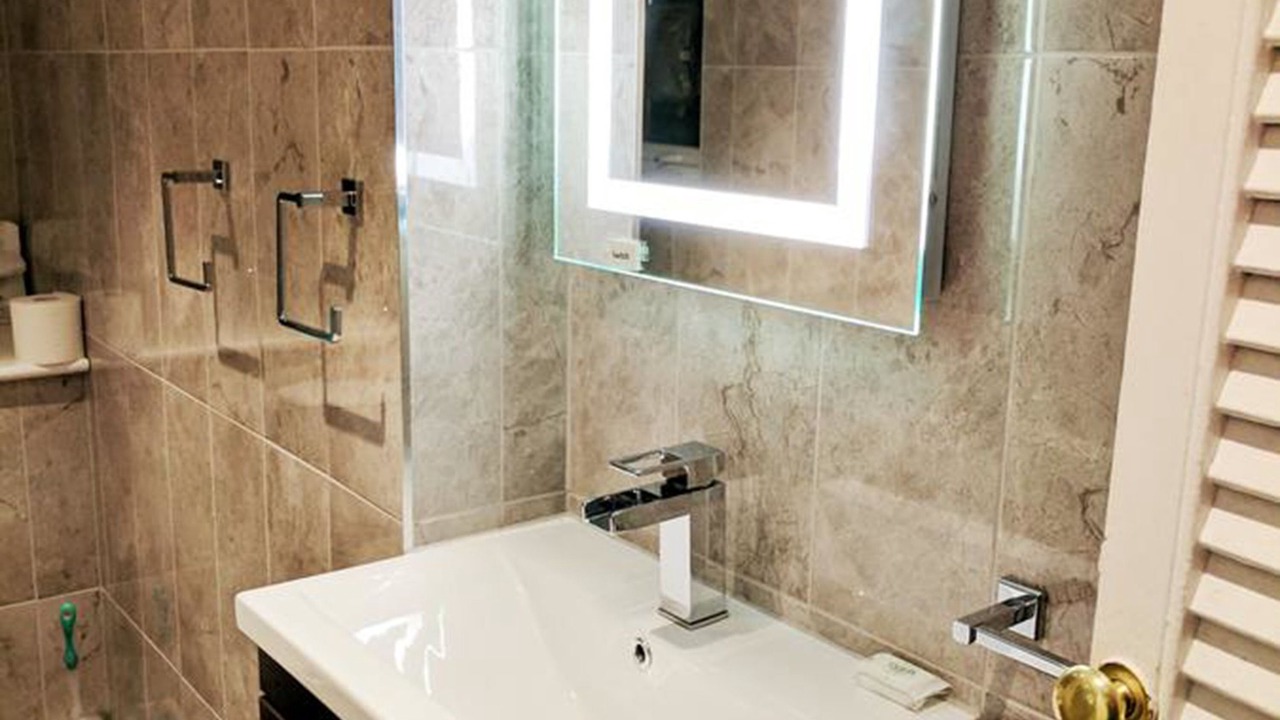 Photo of Bathroom in Bickley