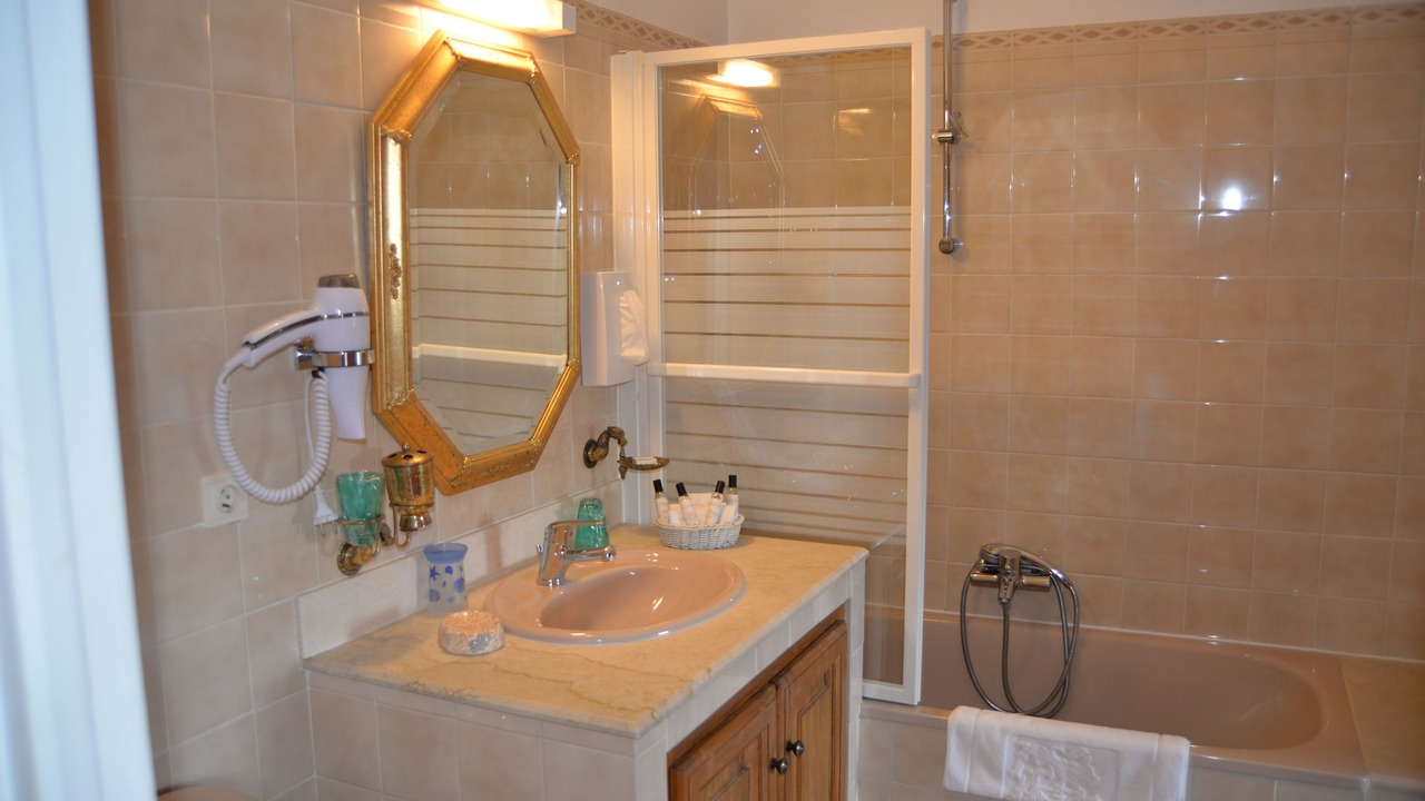 Photo of Bathroom in La Croix-Valmer