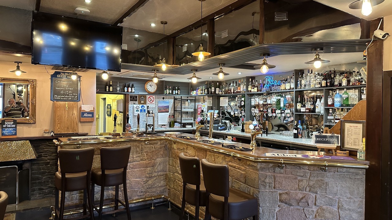 Photo of Others in Newtonmore